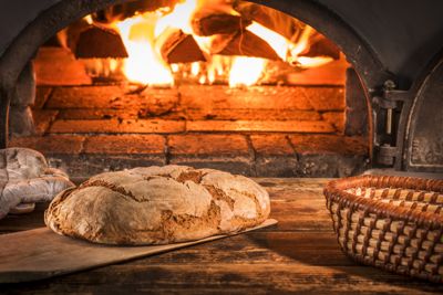 Bauernbrot, runder Laib (im Holzofen gebacken)