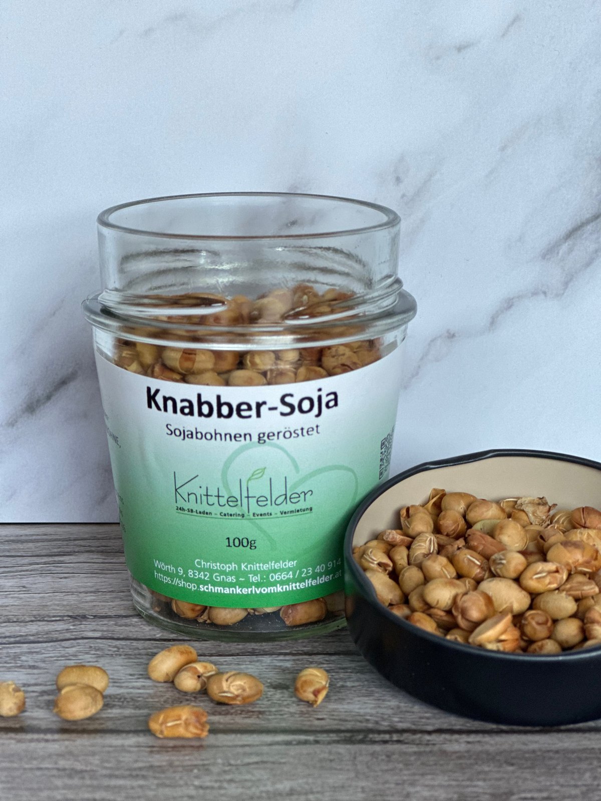 Knabber-Soja — geröstete Sojabohnen (gesalzen, hofeigen), 100 g